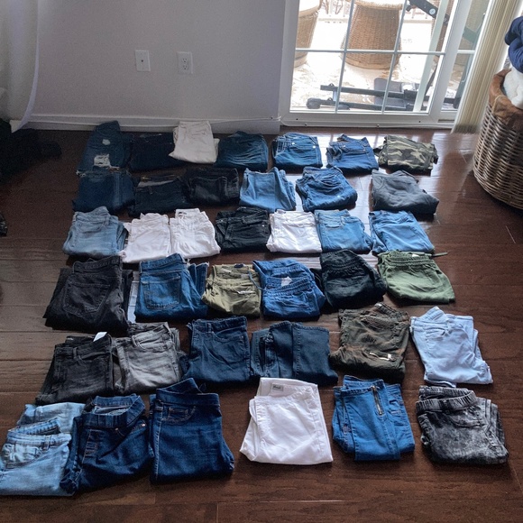 True Religion Denim - 40 pairs of Designer Jeans